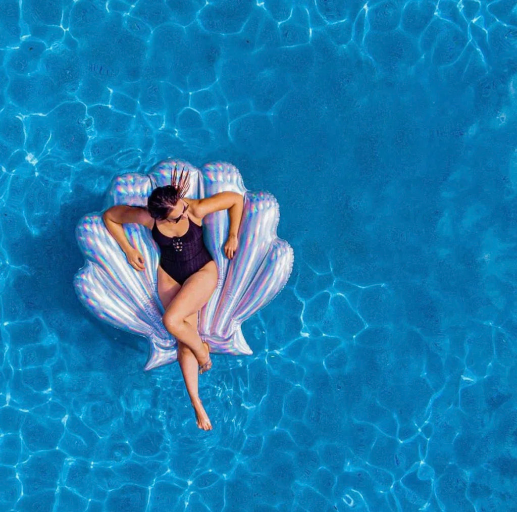 PoolCandy Holographic Deluxe Shell Pool Raft (4E)