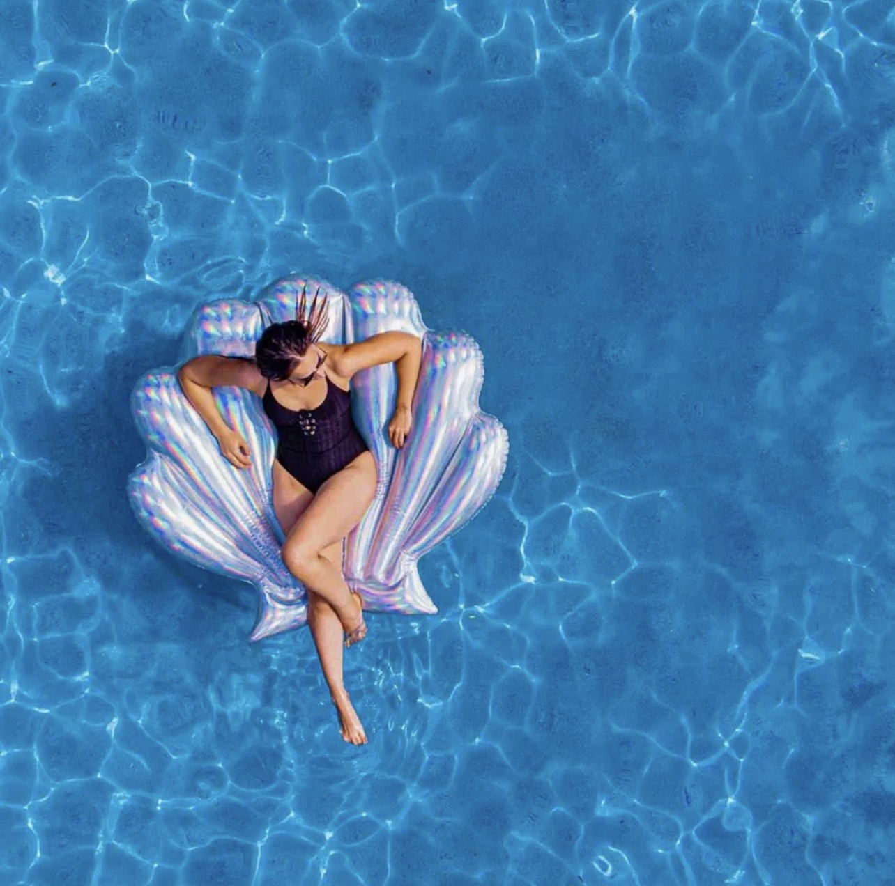 PoolCandy Holographic Deluxe Shell Pool Raft (4E)